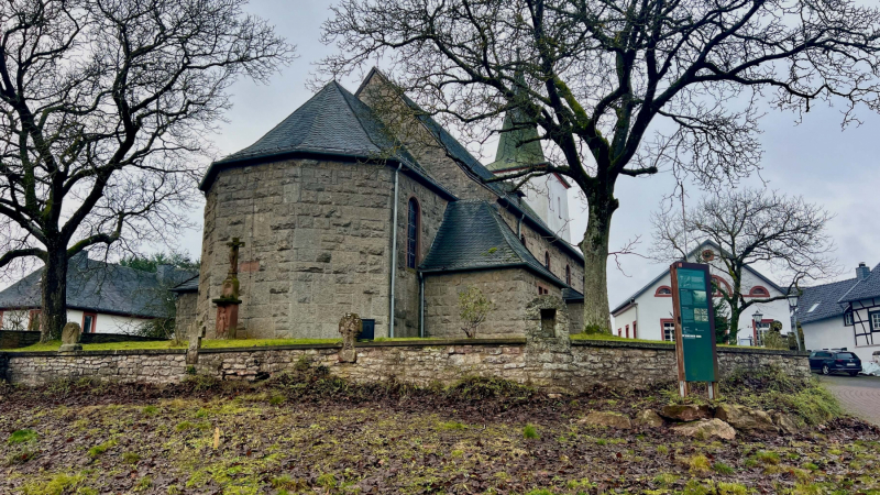 EifelSchleife-Quelle-der-Erft-19